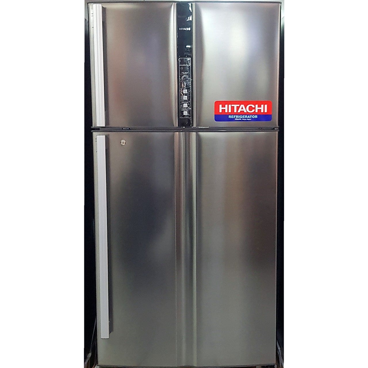 Холодильник Хитачи двухкамерный 2000. Холодильник Хитачи 550 литровая 2 камерный. RX 550 Hitachi холодильник. Холодильник Бишкек.