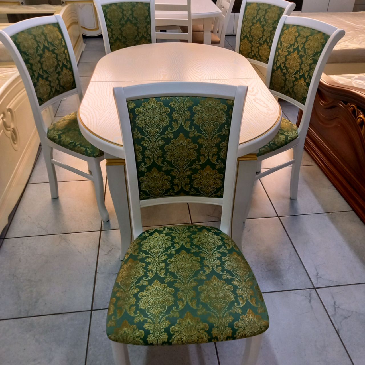 Стол со стульями Кабриоль