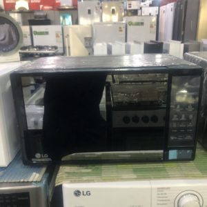 Микроволновка LG мощностью 800 Вт