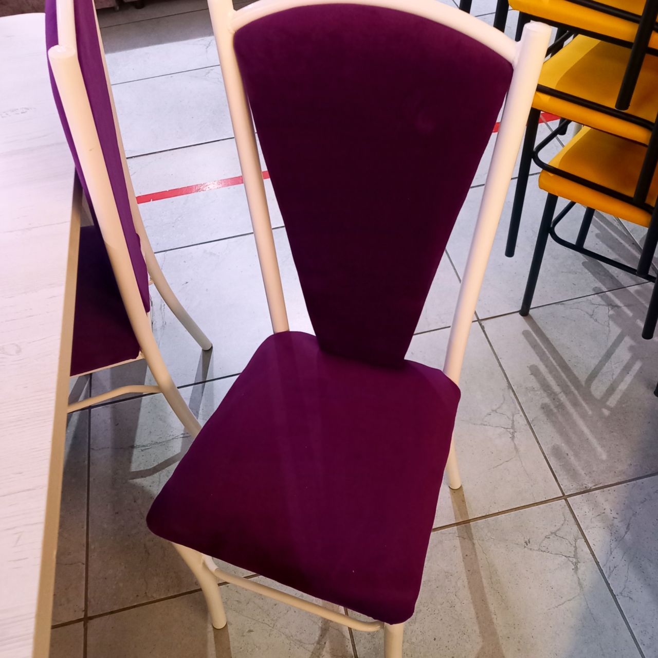 Стол со стульями Шафран