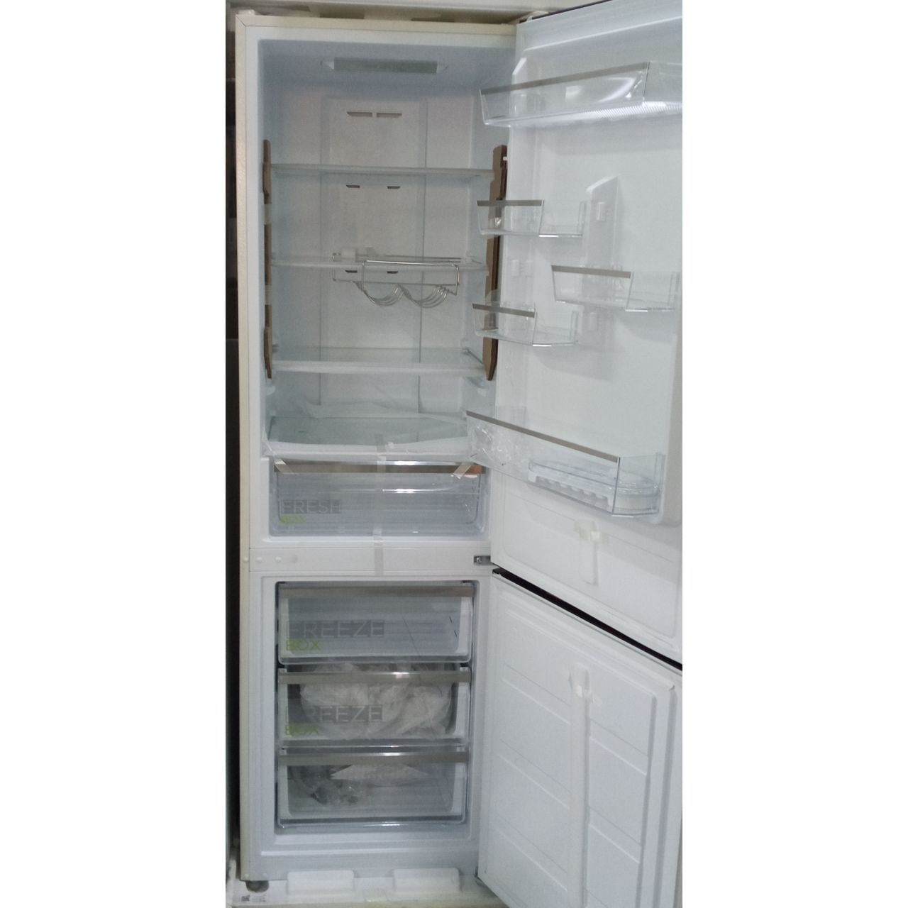 Холодильник двухкамерный Midea 322 литра