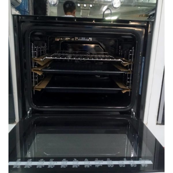 Духовой шкаф Midea 70 литров 700 Вт