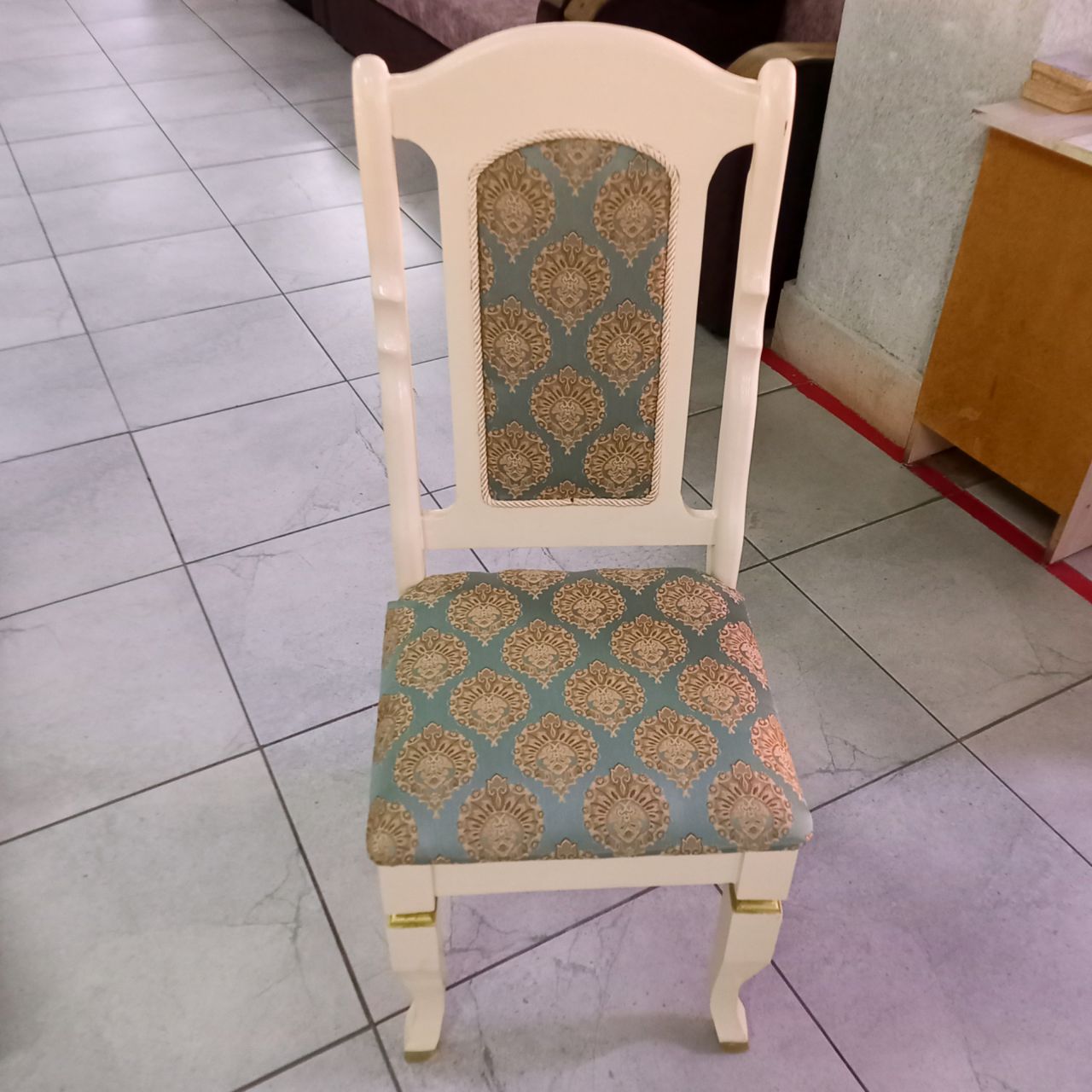 Стол со стульями Пирин