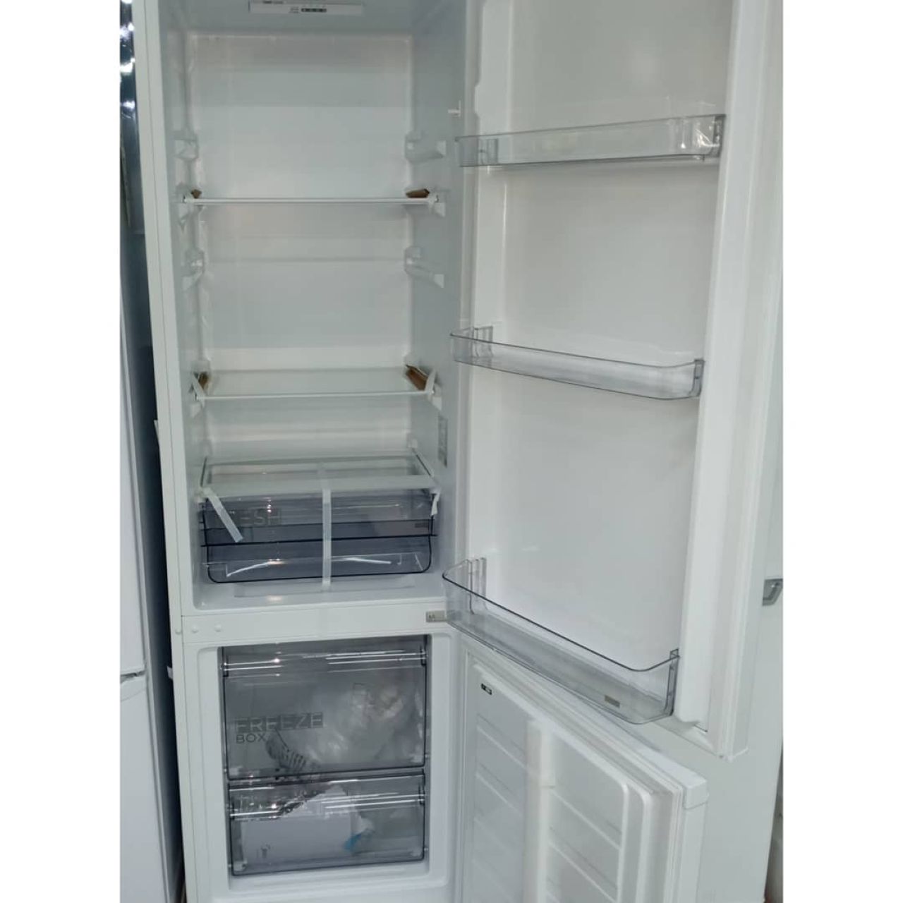 Холодильник двухкамерный Midea 262 литра