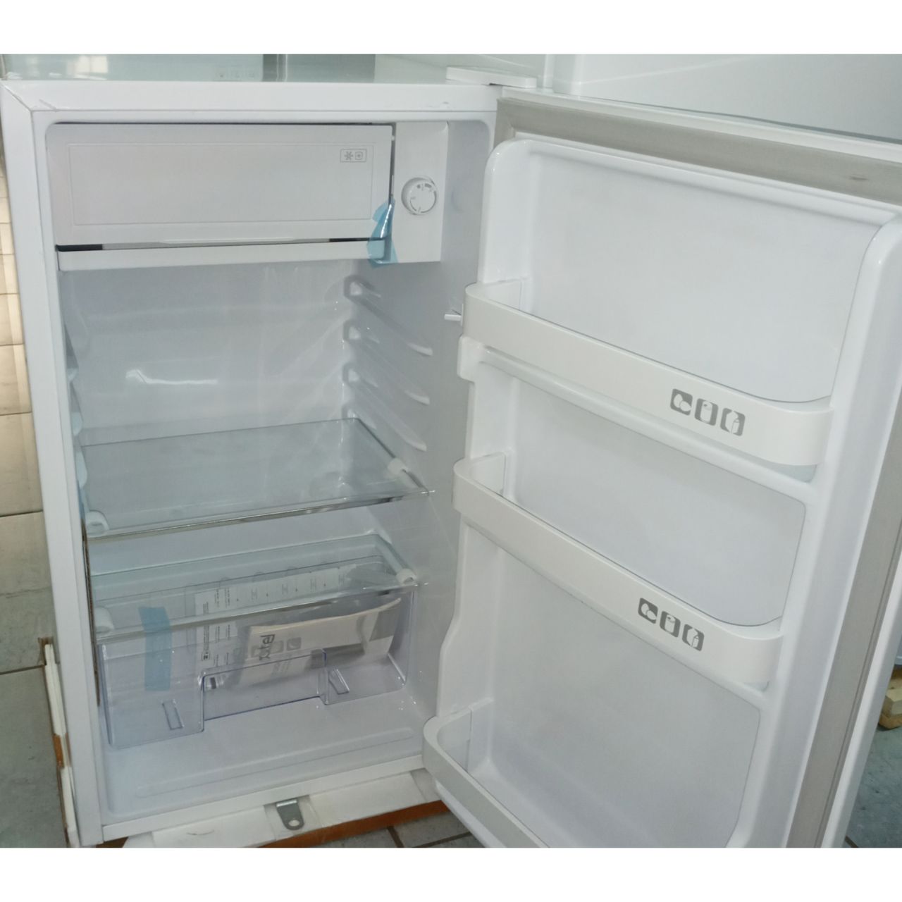 Холодильник однокамерный Artel 90 литров