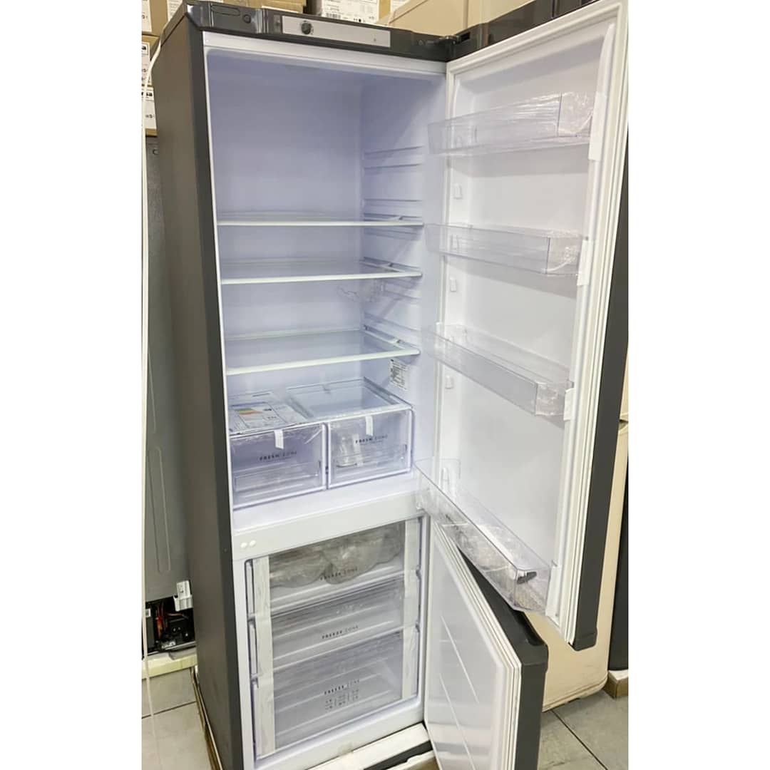 Холодильник двухкамерный Бирюса 325 литров