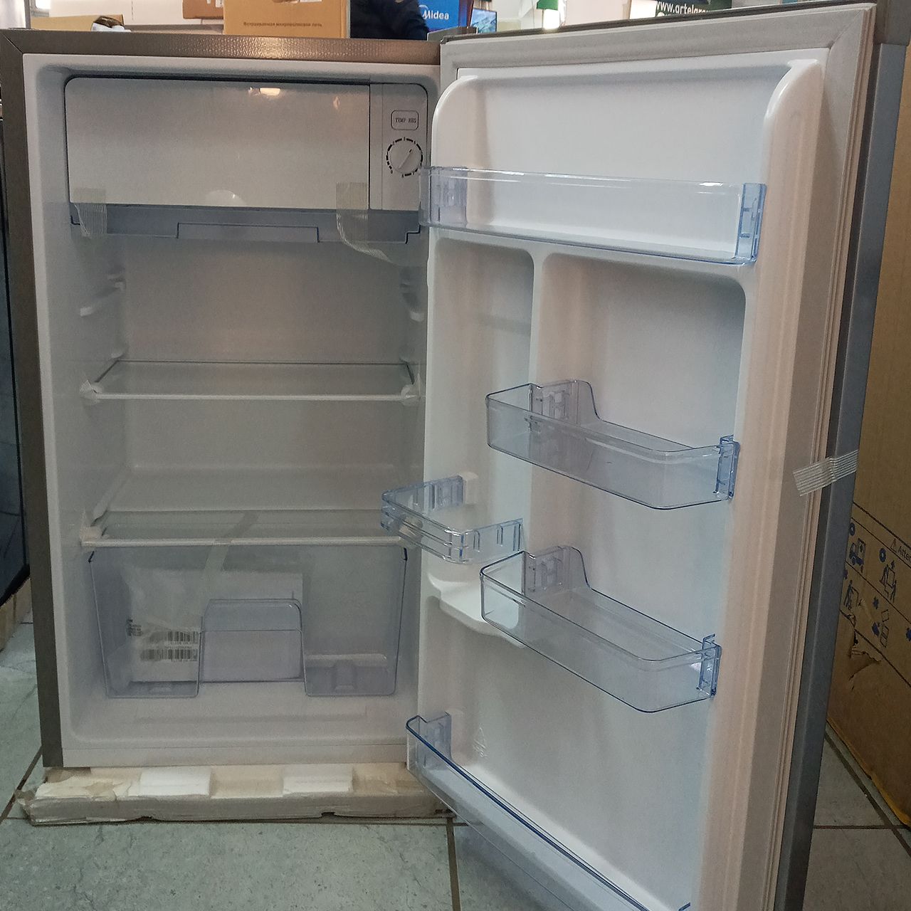 Холодильник однокамерный Avangard 91 литр