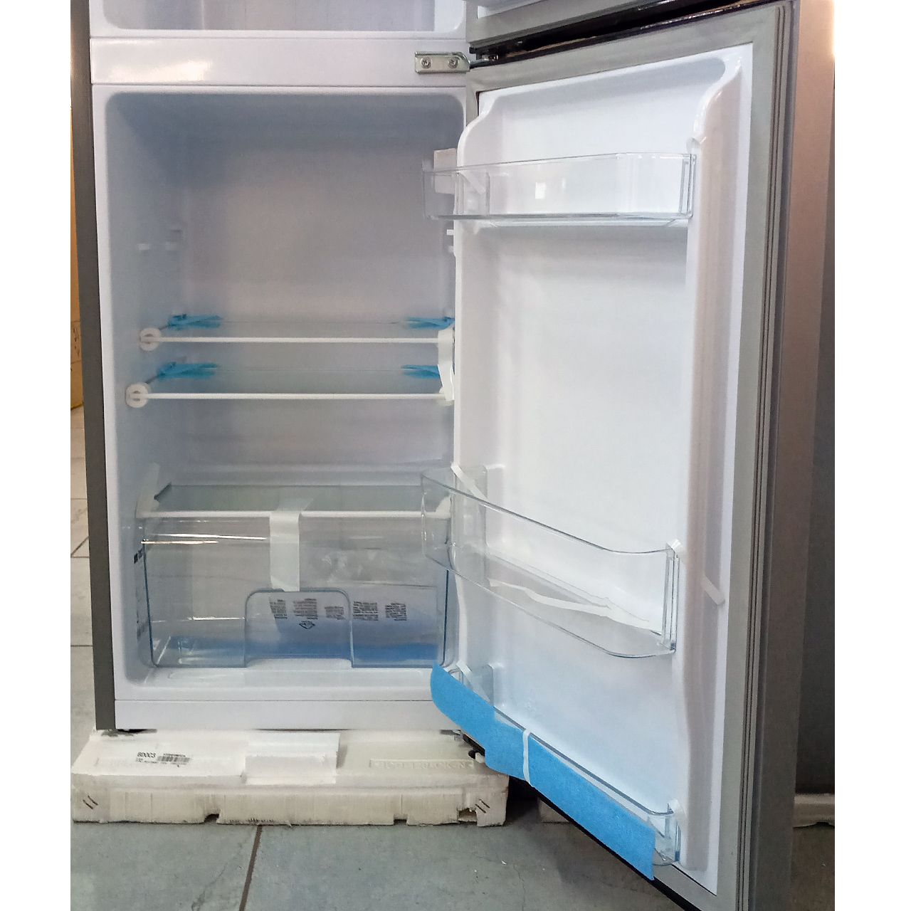 Холодильник двухкамерный Avangard 142 литра