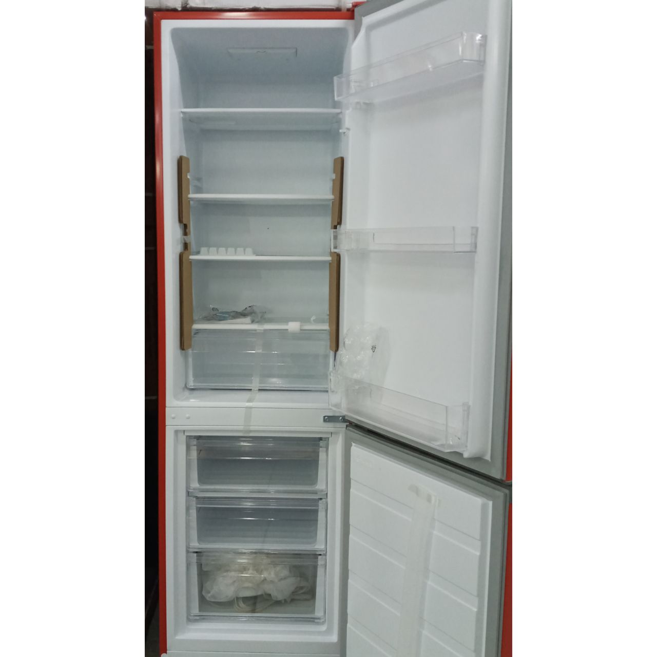 Холодильник двухкамерный Dauscher 273