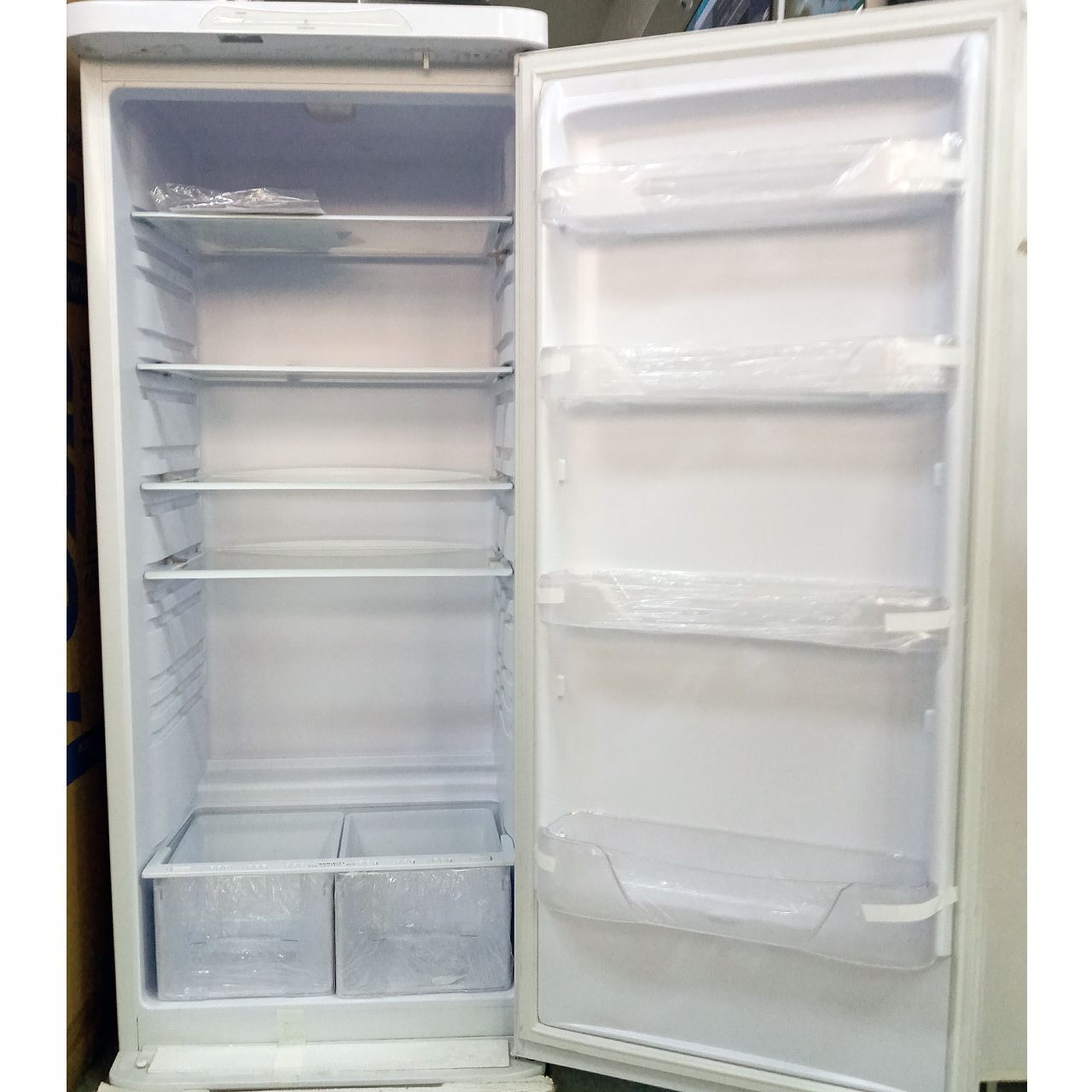 Холодильник однокамерный Бирюса 275 литров