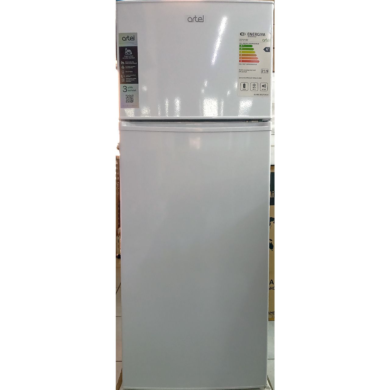 Холодильник двухкамерный Artel 212 литров