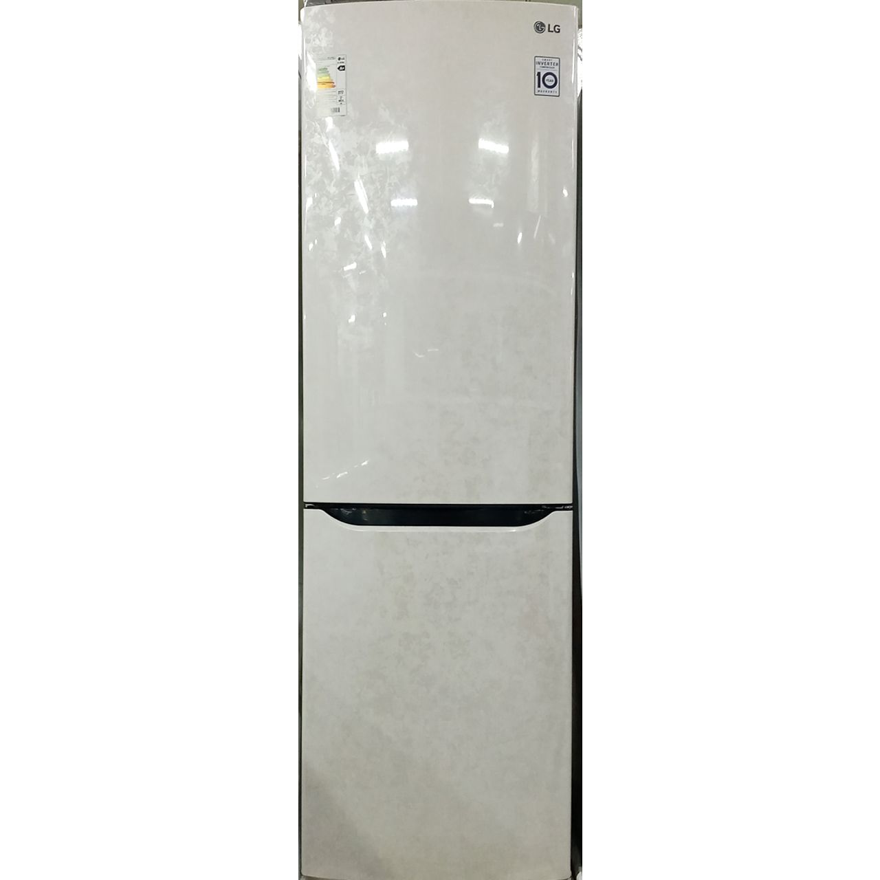 Холодильник двухкамерный LG 302 литра