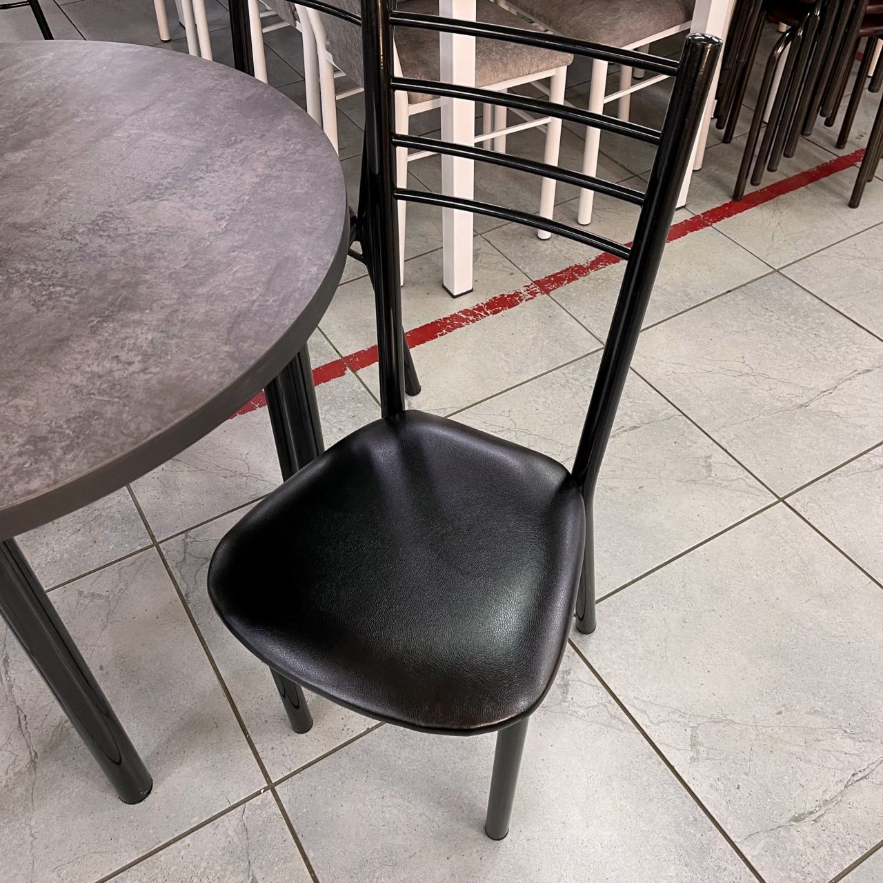 Стол со стульями Марбл