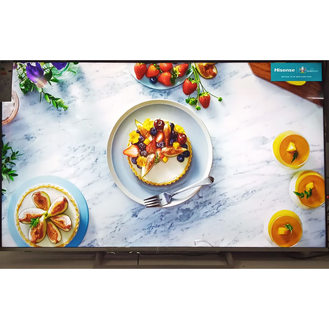 Телевизор Hisense 4K UHD 165 см