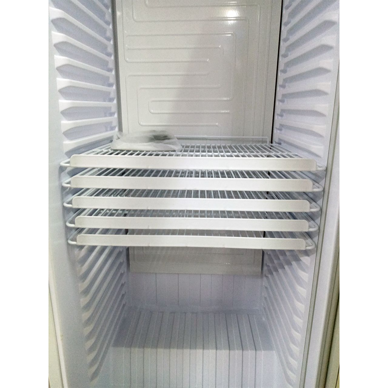 Холодильник витринный Kleo 390 литров