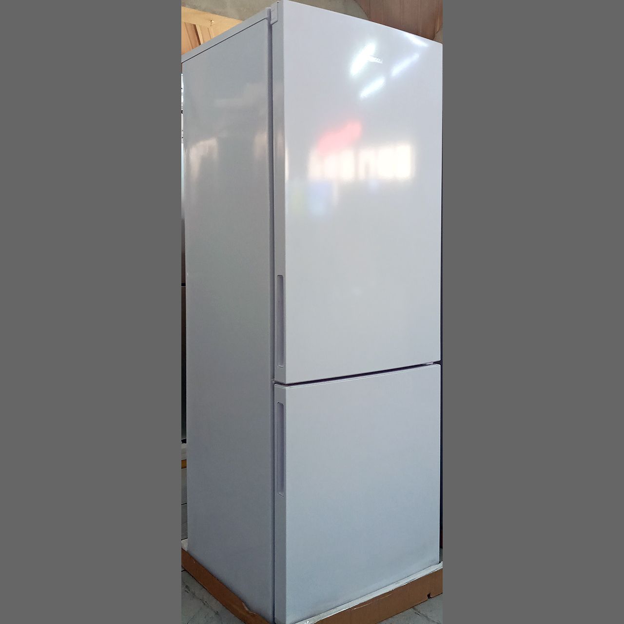 Холодильник двухкамерный Бирюса 295 литров