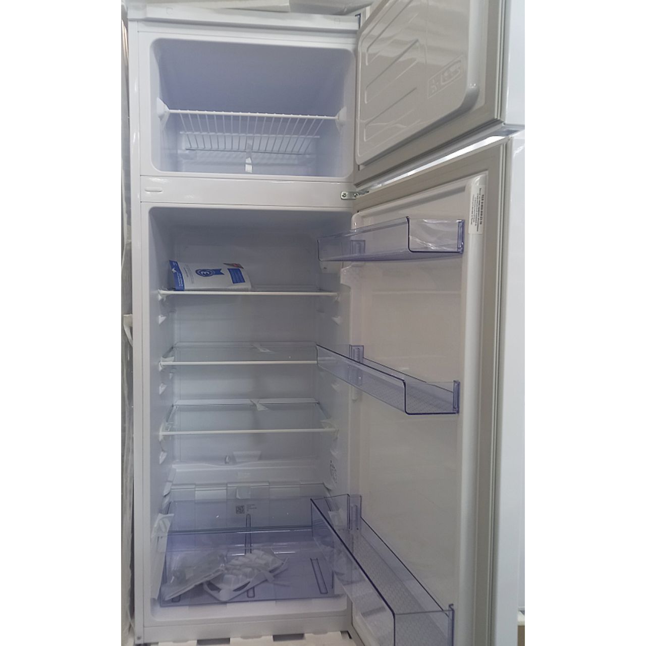 Холодильник двухкамерный Beko 223 литра