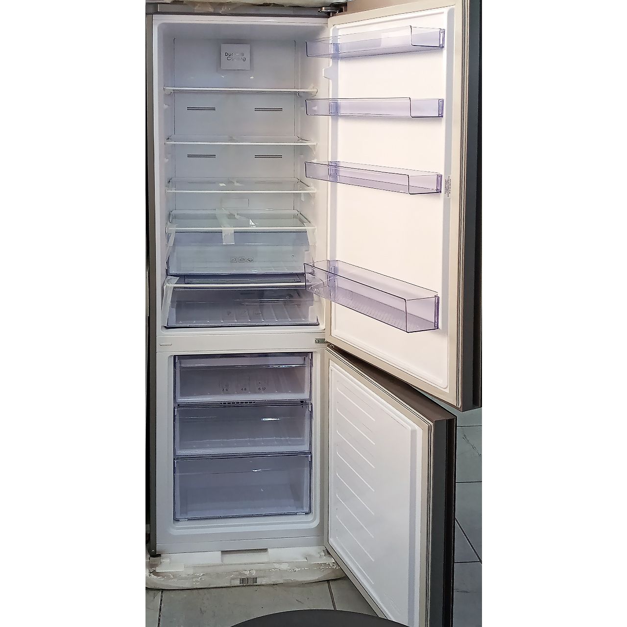 Холодильник двухкамерный Beko 357 литров