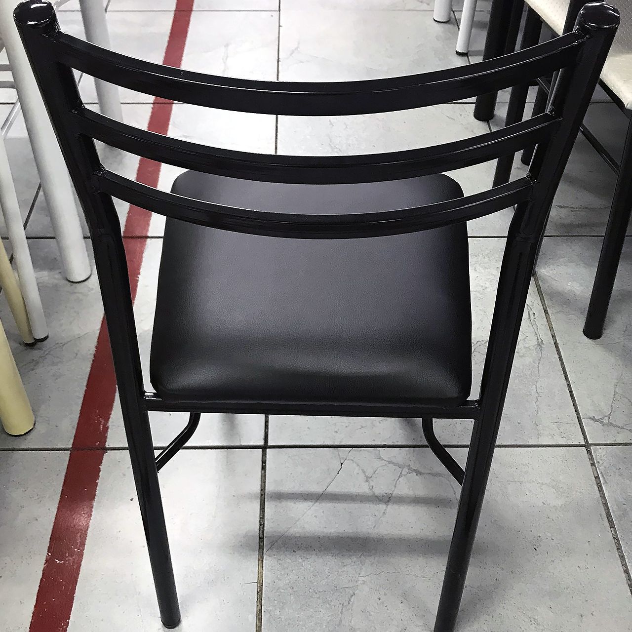 Стол со стульями Назерке