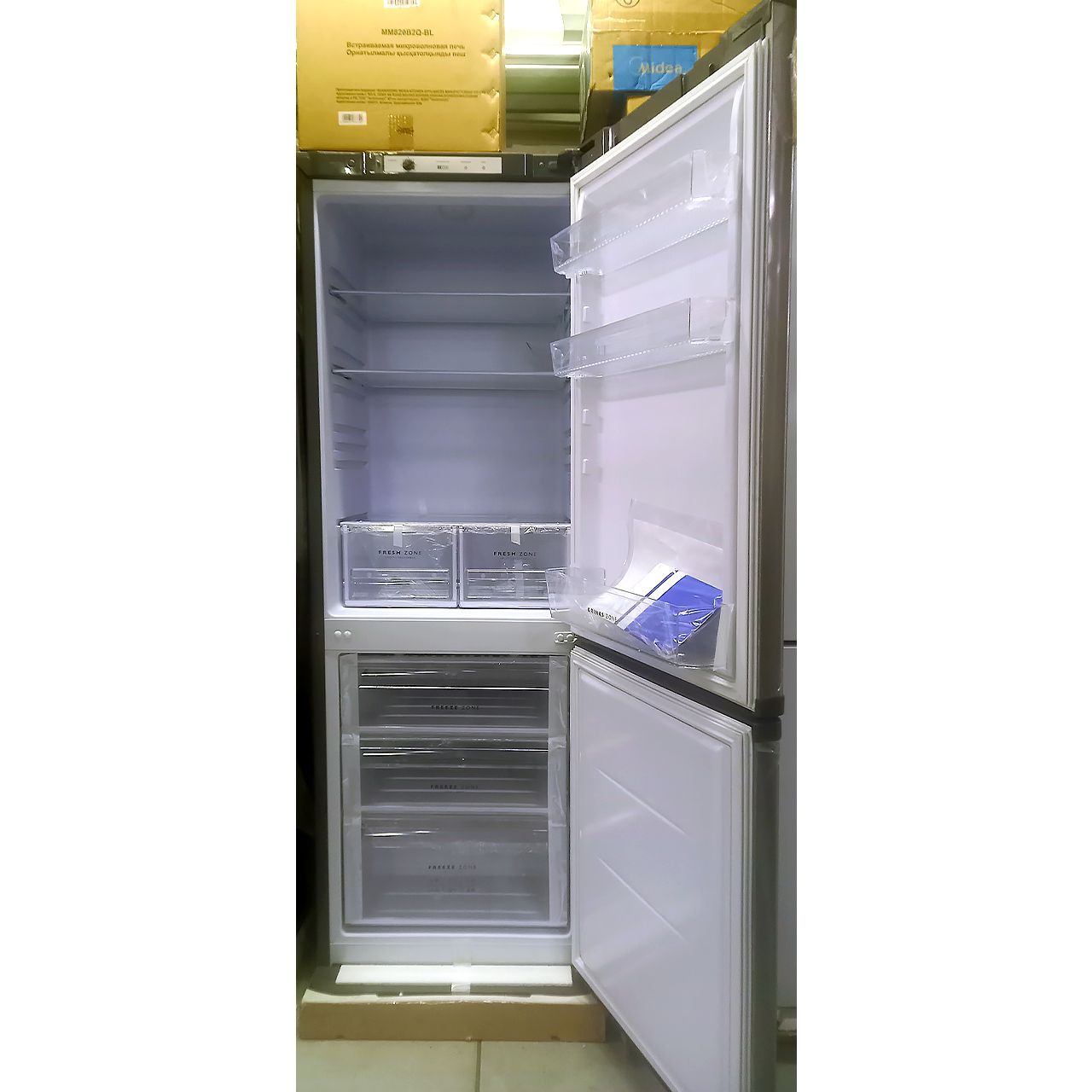 Холодильник двухкамерный Бирюса 310 литров