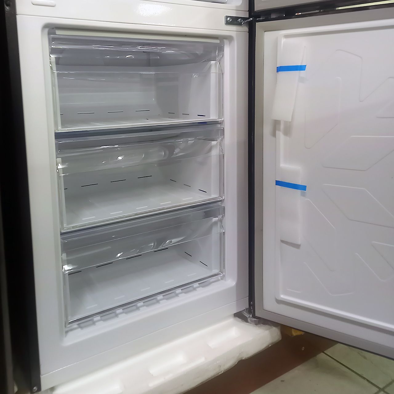 Холодильник двухкамерный Grand 317 литров