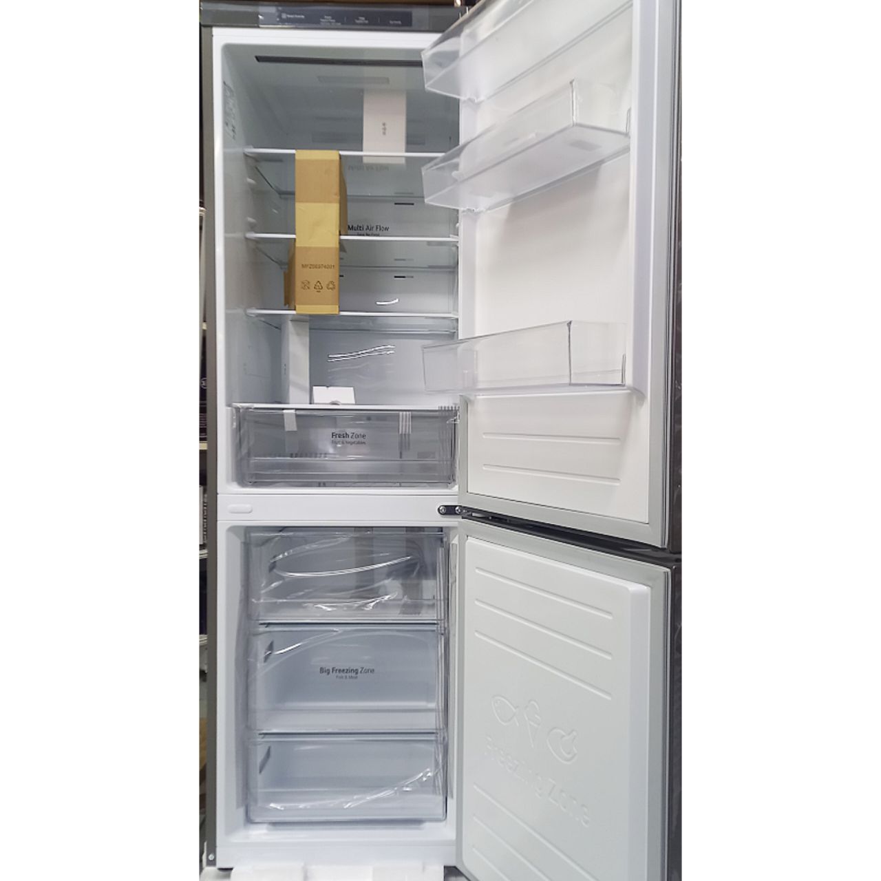 Холодильник двухкамерный LG 341 литр
