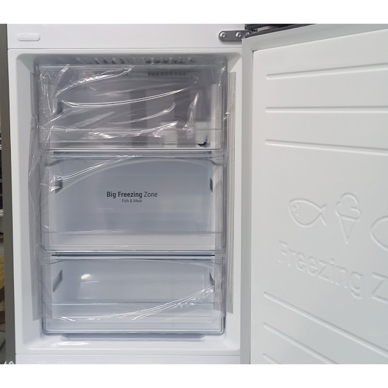 Холодильник двухкамерный LG 341 литр