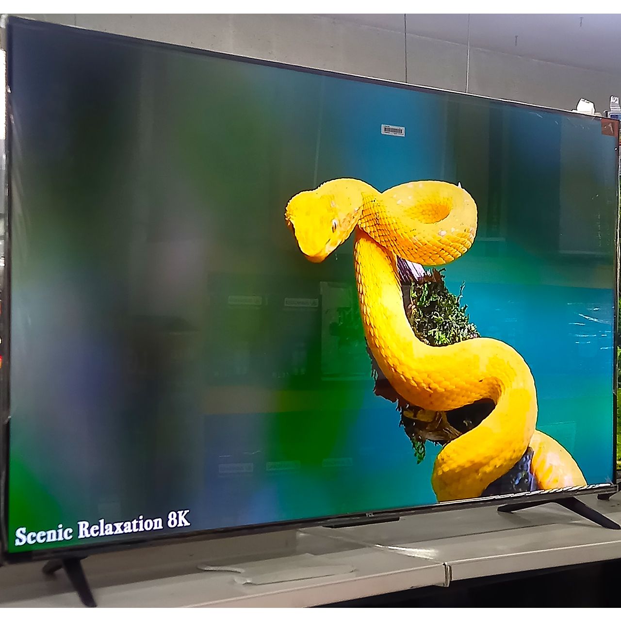 Телевизор TCL 4K UHD 140 см