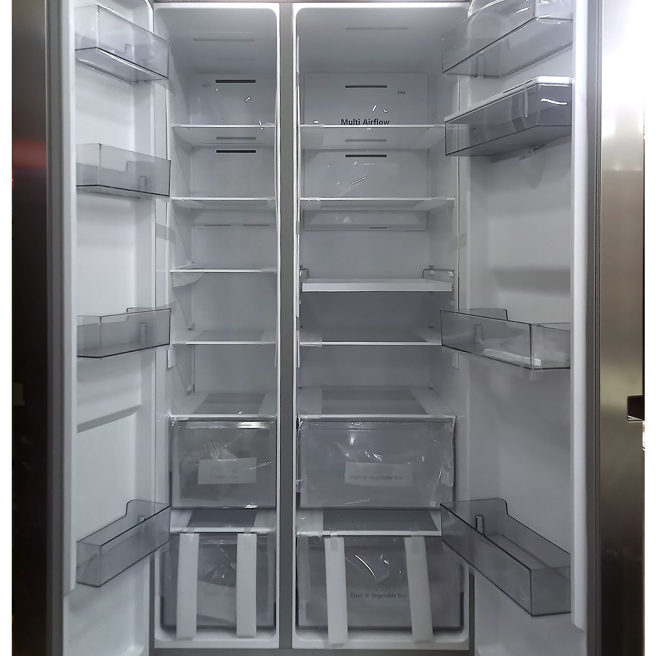 Холодильник side-by-side Hisense 635 литров