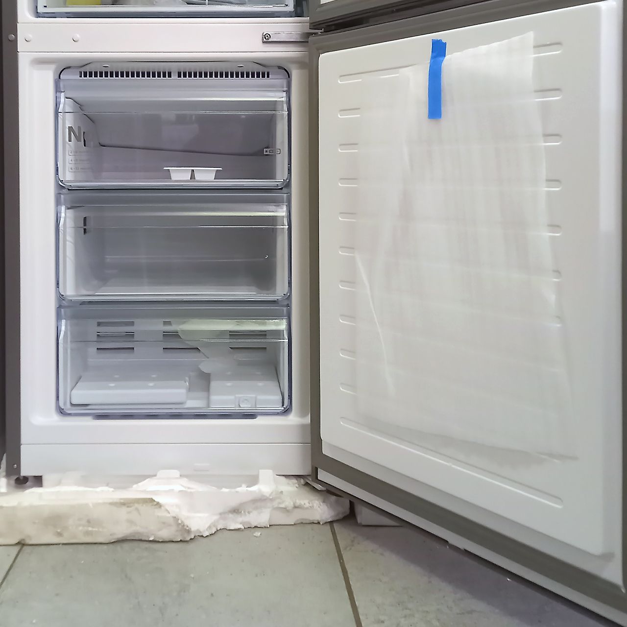 Холодильник двухкамерный BOSCH 366 литров