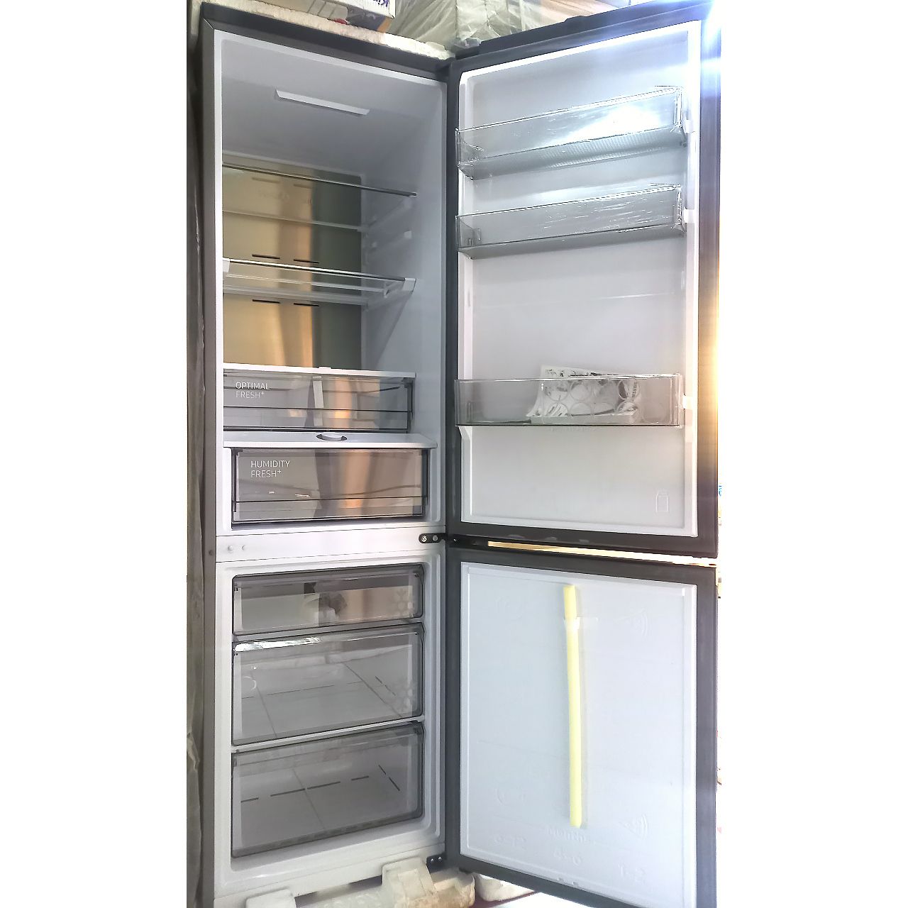 Холодильник двухкамерный Samsung 360 литров