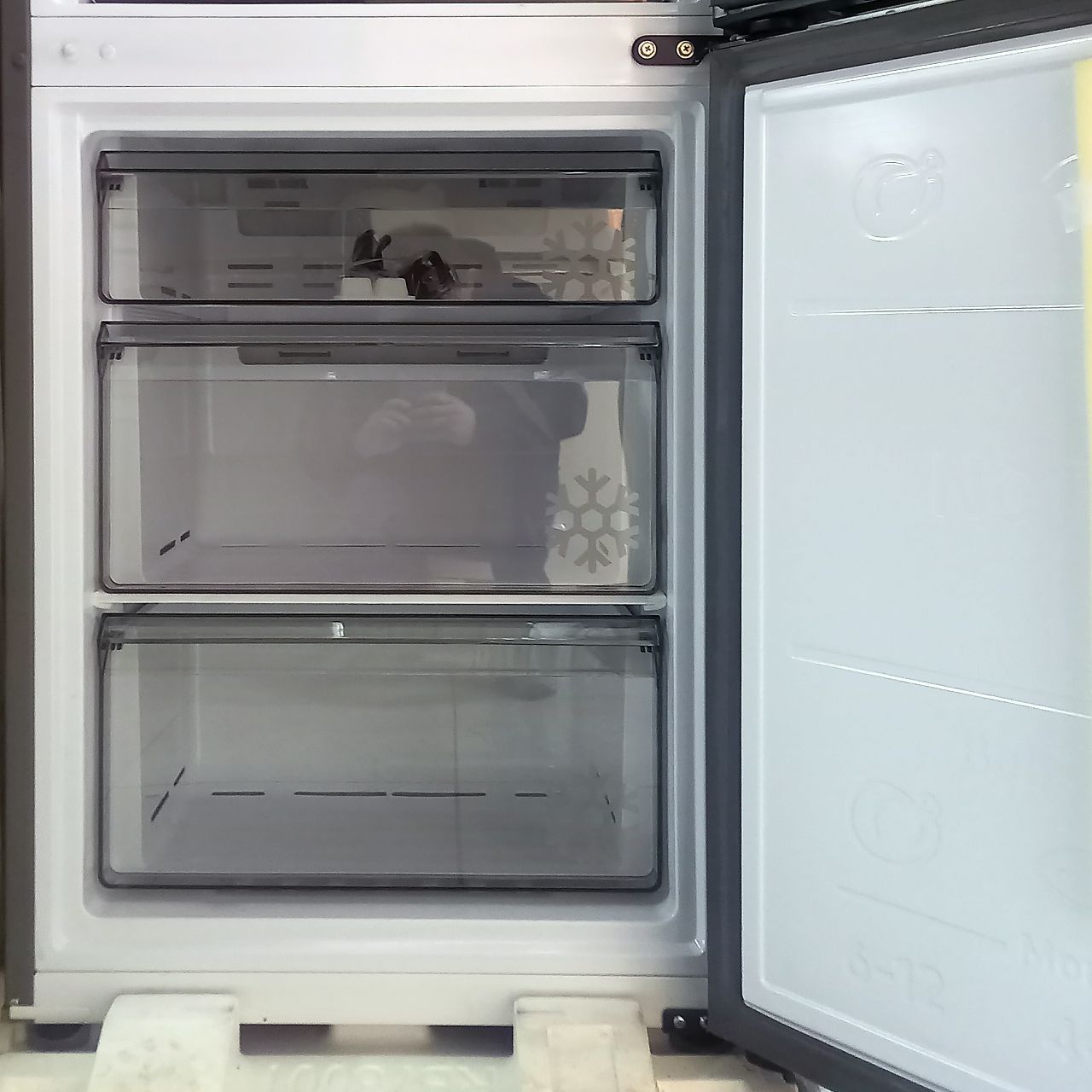 Холодильник двухкамерный Samsung 360 литров