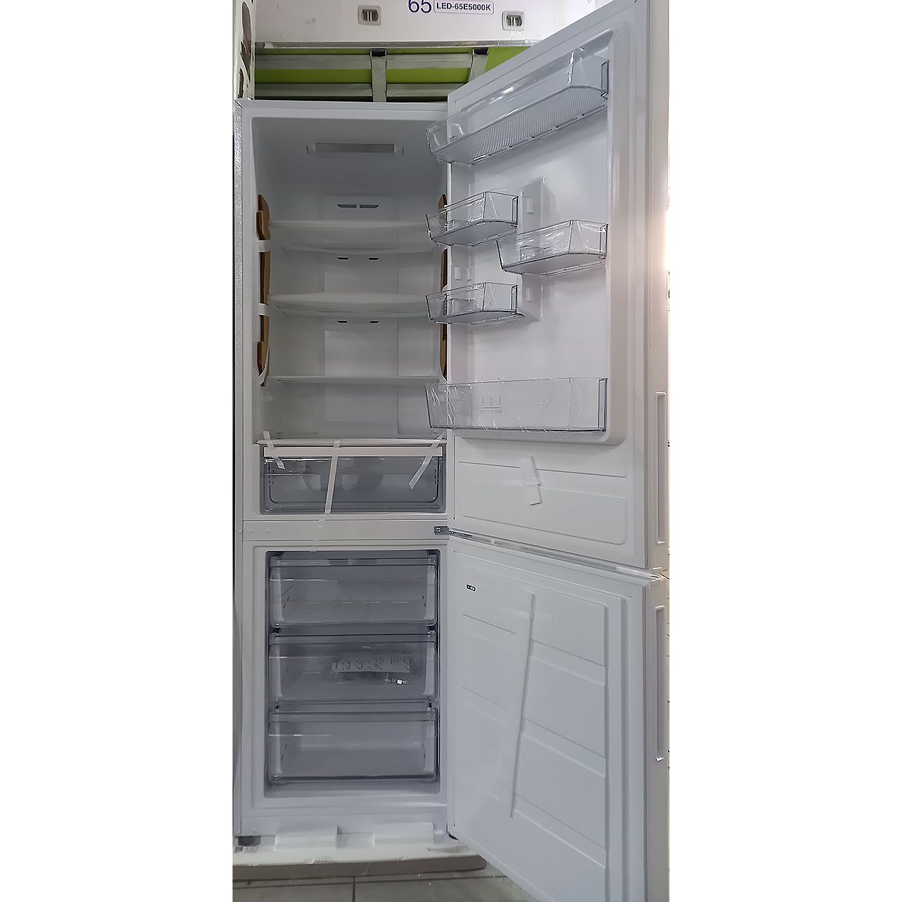 Холодильник двухкамерный Blesk 302 литра