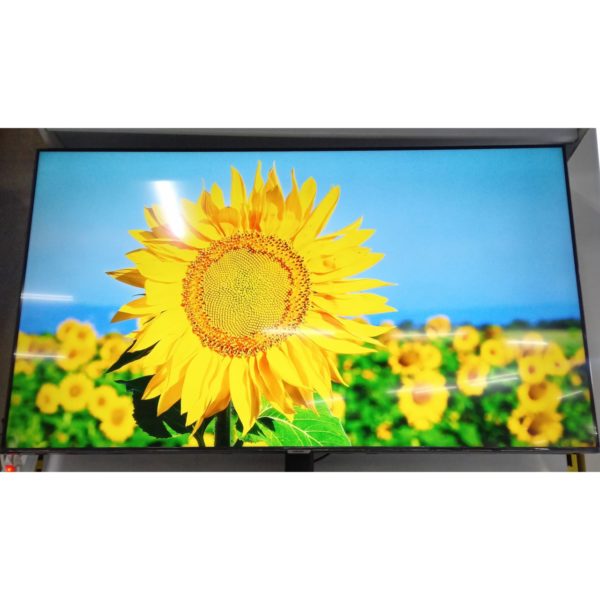 Телевизор Samsung 4K UHD 140 см