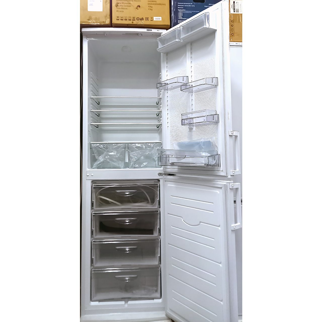 Холодильник двухкамерный Atlant 364 литра