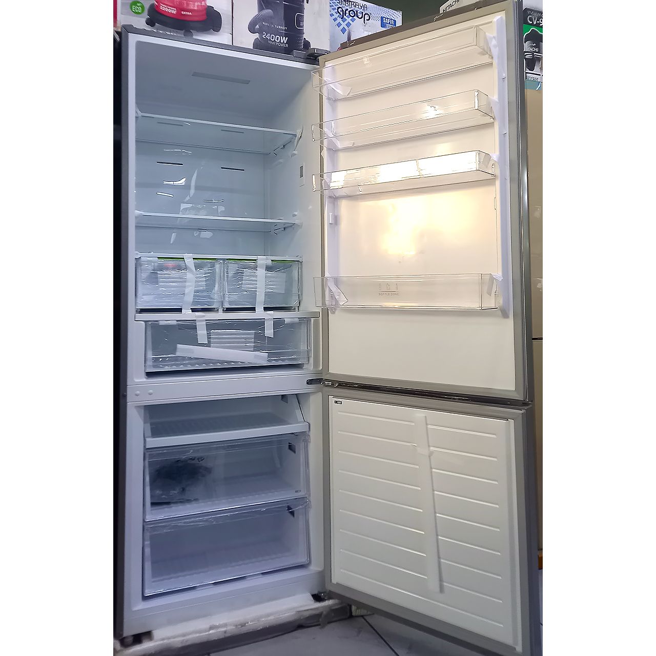 Холодильник двухкамерный Blesk 416 литров