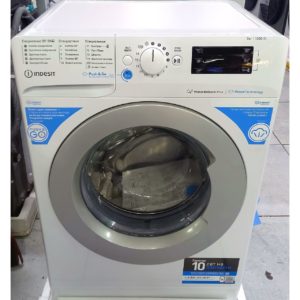 Стиральная машина Indesit 7 кг