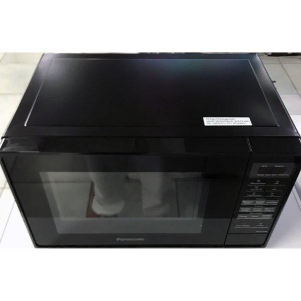 Микроволновка Panasonic мощностью 800 Вт