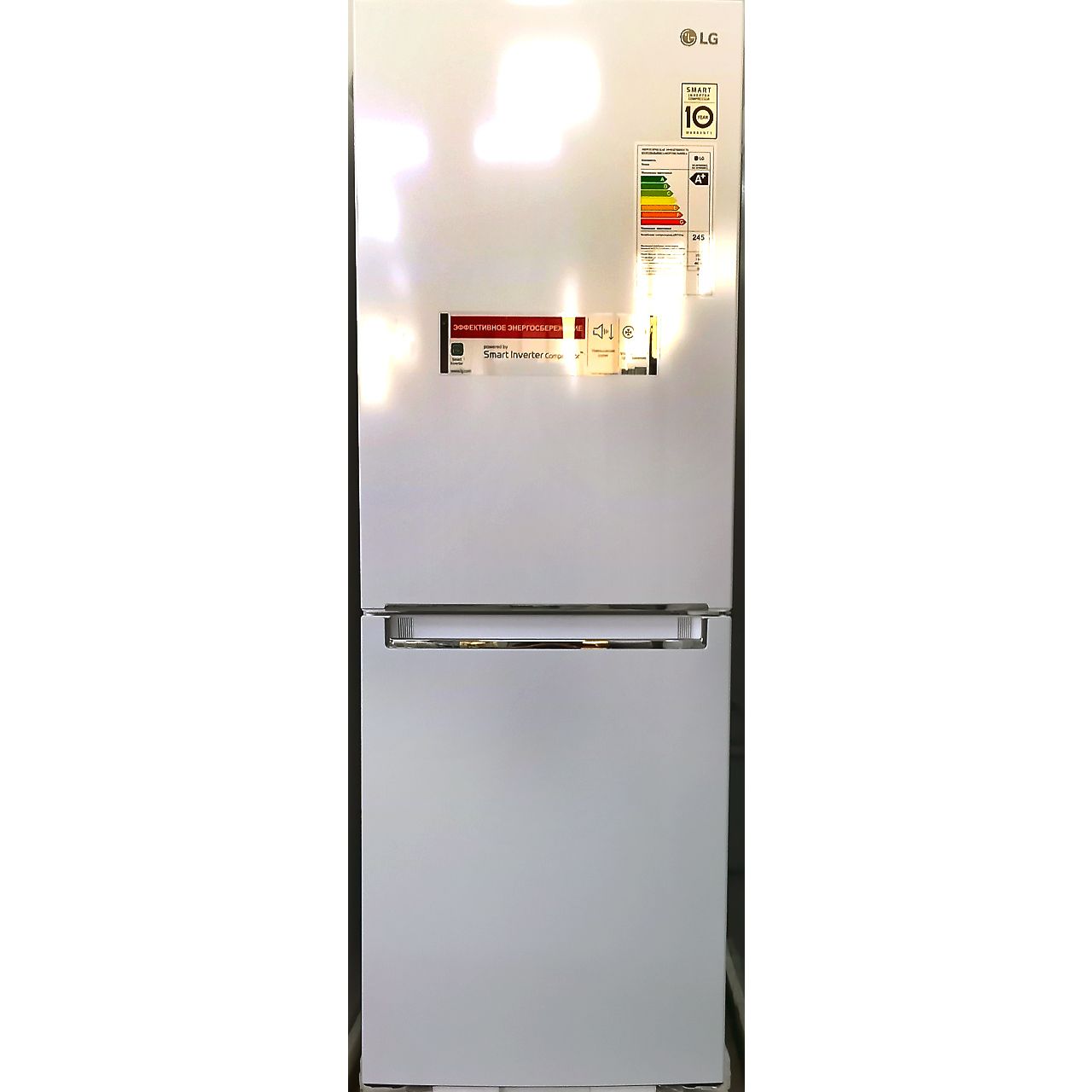 Холодильник двухкамерный LG 306 литров