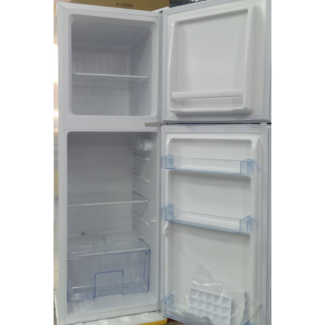 Холодильник двухкамерный Changer 150 литров