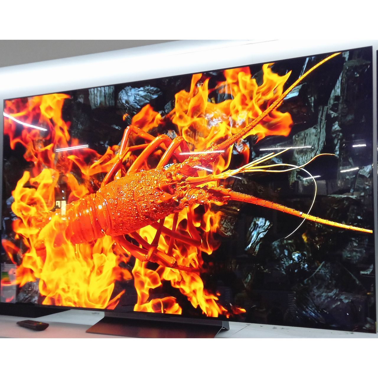 Телевизор LG OLED 4K 165 см