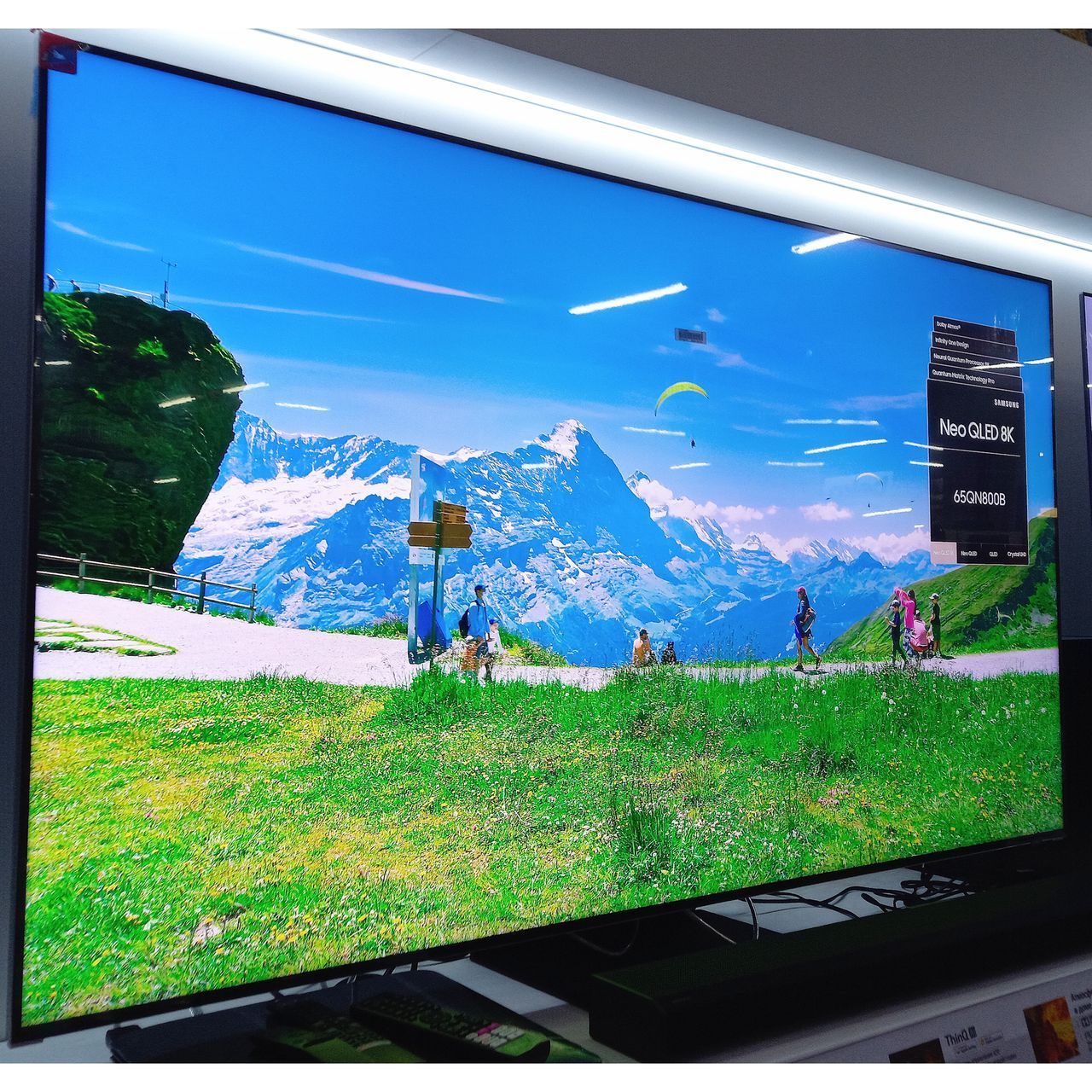 Телевизор Samsung Neo QLED 8K 165 см