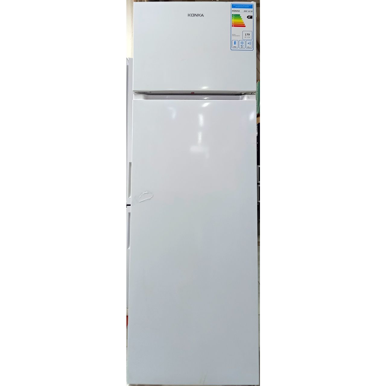 Холодильник двухкамерный Konka 238 литров