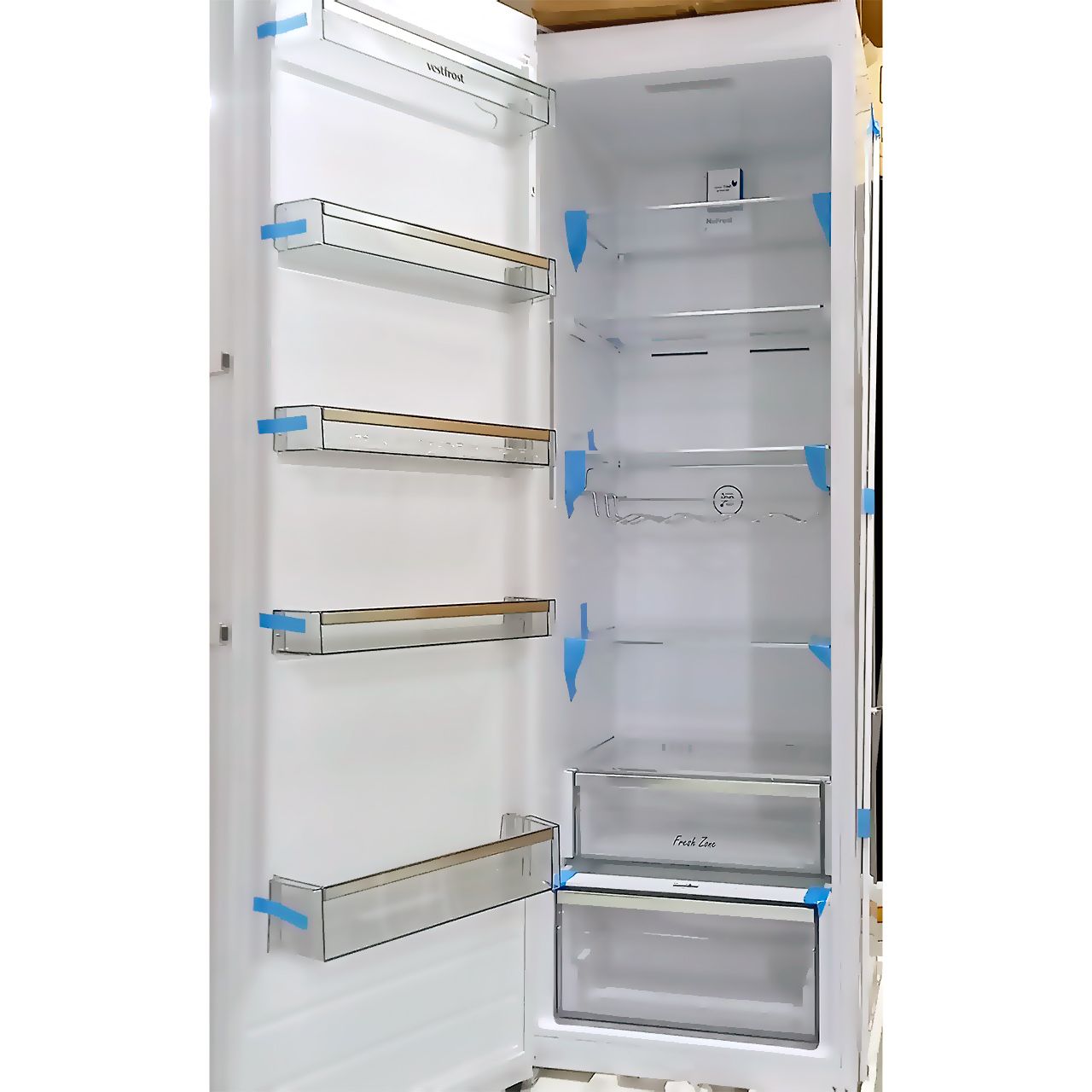 Холодильник однокамерный Vestfrost 380 литров