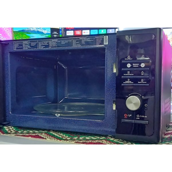 Микроволновка Samsung мощностью 800 Вт