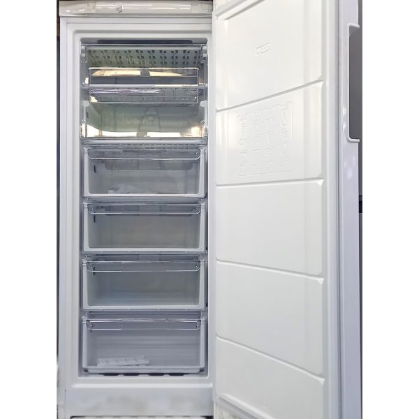 Морозильник Indesit 214 литров