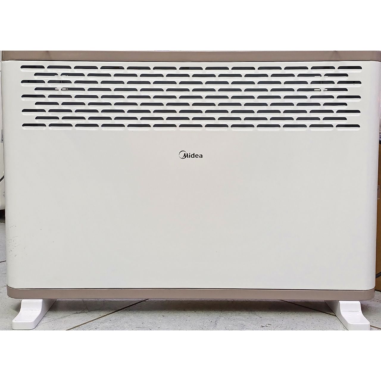 Конвекторный обогреватель Midea мощностью 2000 Вт