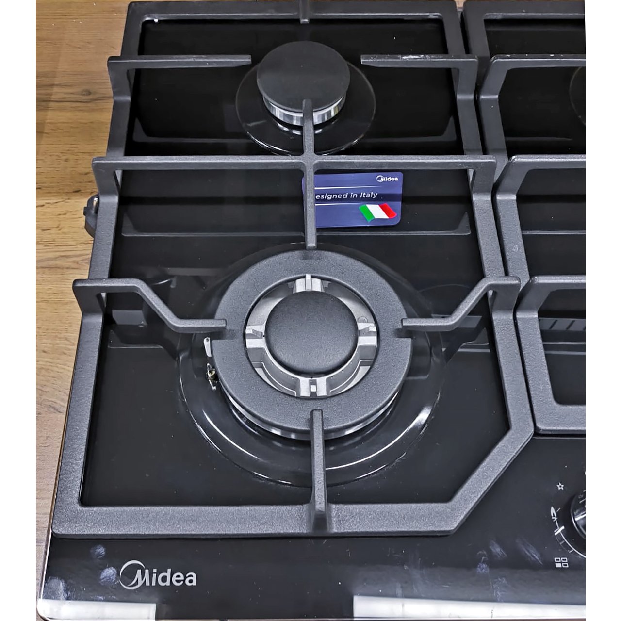 Газовая варочная поверхность Midea