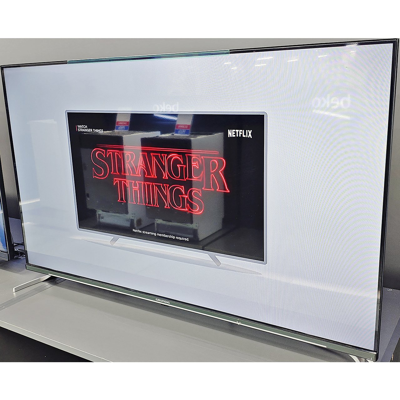 Телевизор Grundig 4K UHD 110 см