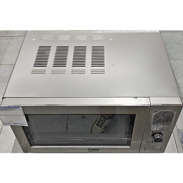 Микроволновка BEKO мощностью 800 Вт
